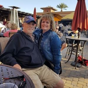 Meet your Posher, Dellene